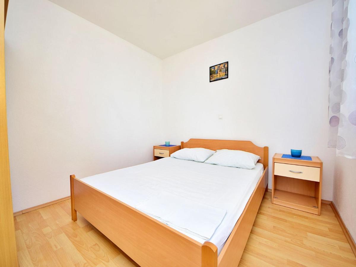 Holiday Home Tina - Hvr501 By Interhome Gdinj Экстерьер фото